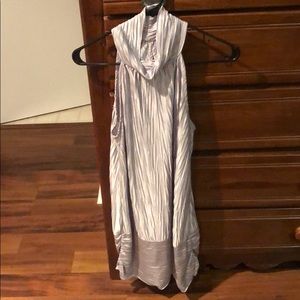 Studio Y sleeveless collared dressy pleated top